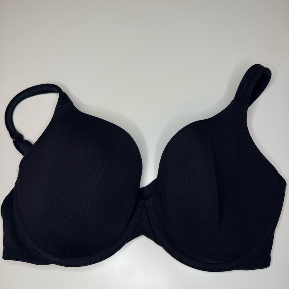 Cacique Black Full Coverage Lightly Lined T Shirt Bra